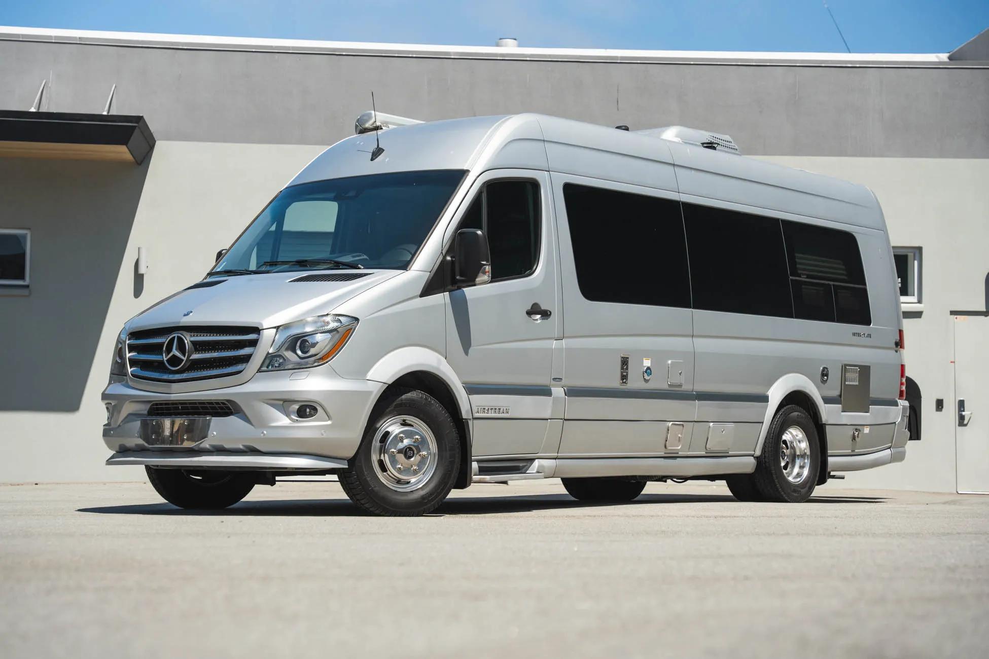 2015 Mercedes-Benz 3500